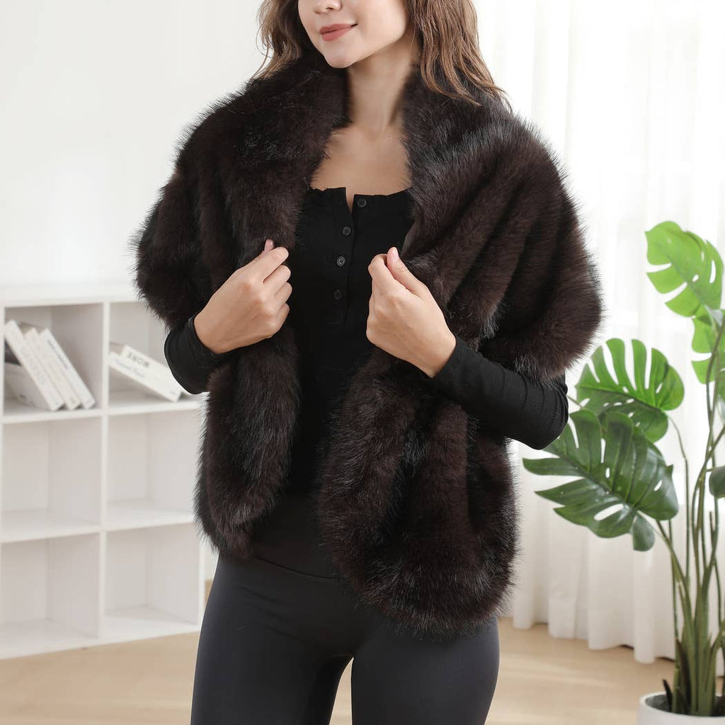 Elegant Faux Fur Capelet Shawl