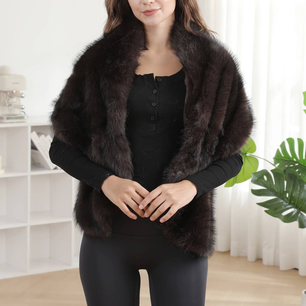 Elegant Faux Fur Capelet Shawl